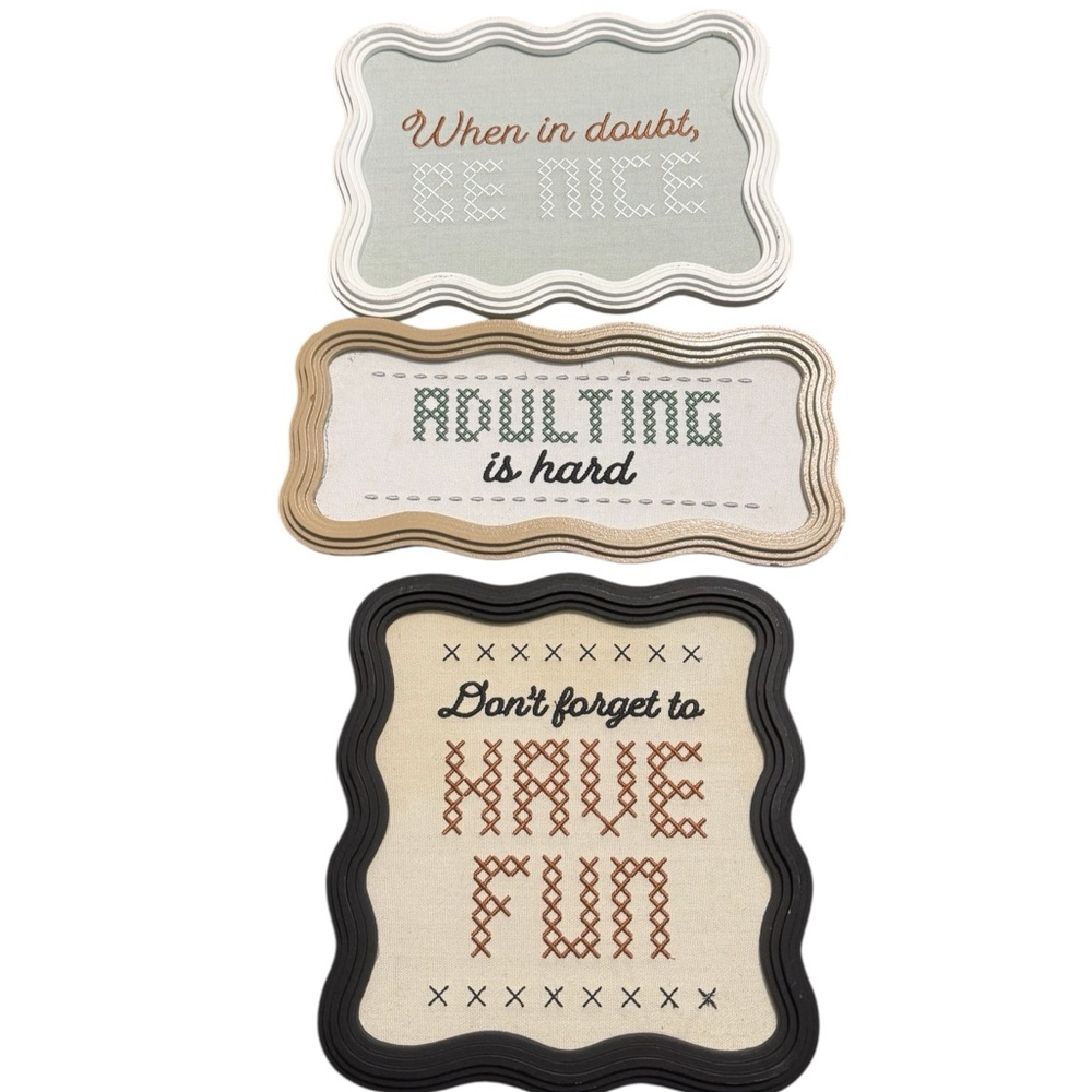 Set of 3 Wall‎ Decor Pictures NEW